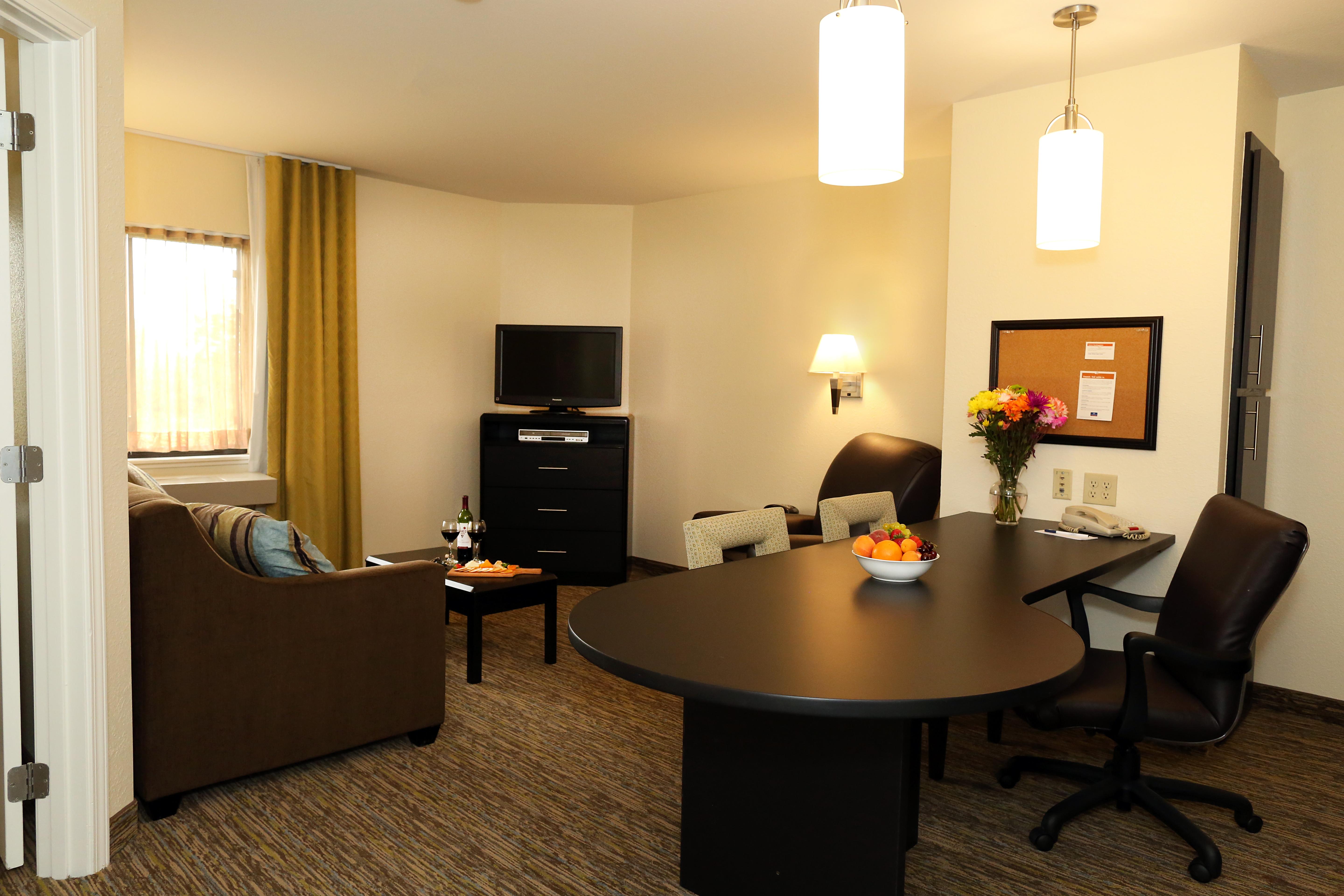 Candlewood Suites East Lansing By Ihg Eksteriør bilde