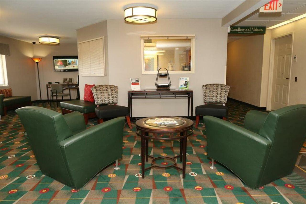 Candlewood Suites East Lansing By Ihg Eksteriør bilde
